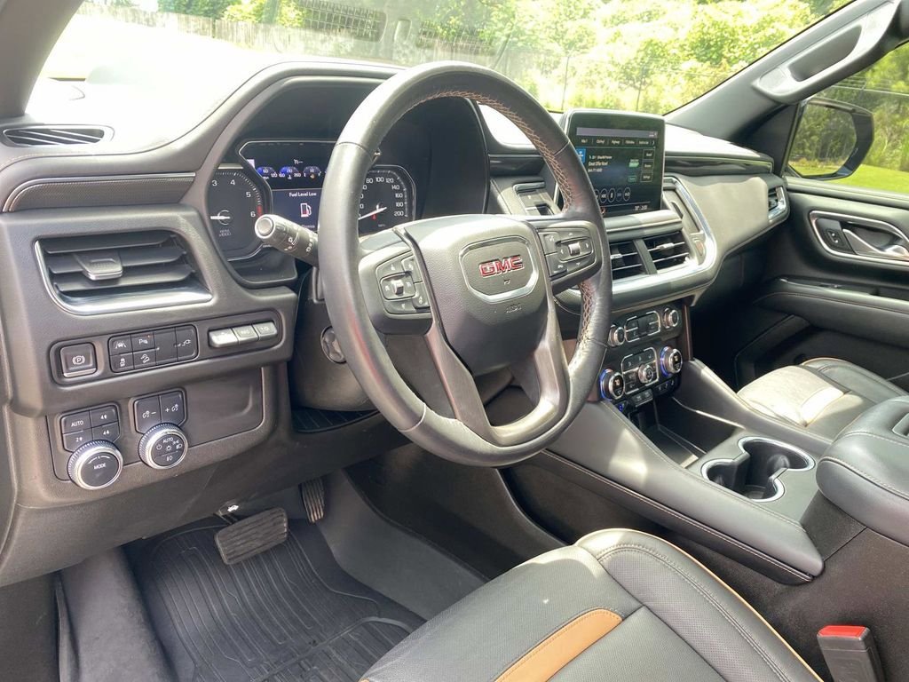 Used 2021 GMC Yukon AT4 w/ Rear Media and Nav Package AWD/4WD image 25