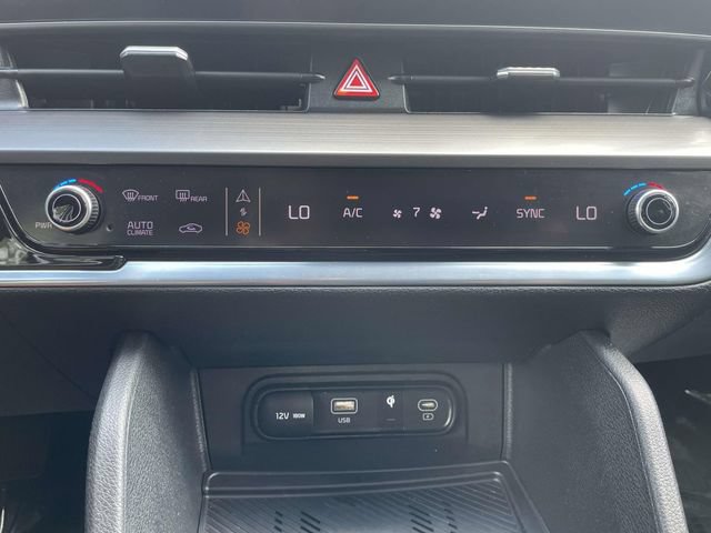 Used 2023 Kia Sportage EX FWD image 21