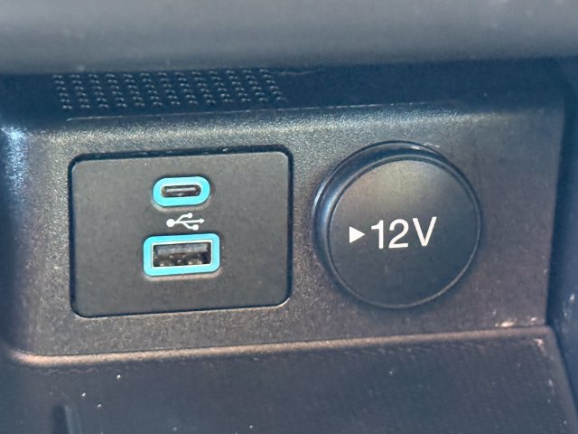 Certified 2023 Ford Escape Active AWD/4WD image 8