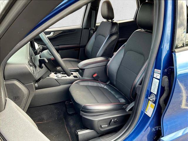 Certified 2023 Ford Escape ST-Line w/ Tech Pack #1 AWD/4WD image 23