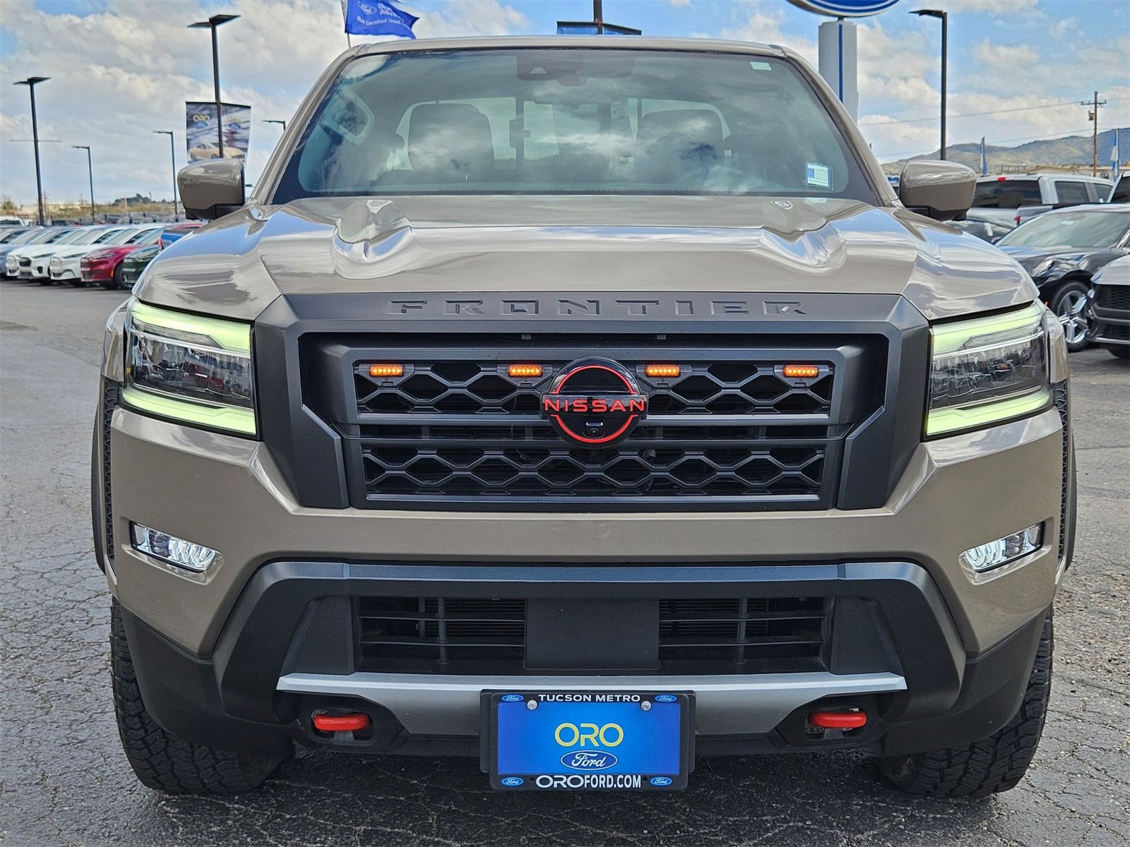 Used 2024 Nissan Frontier Pro-X w/ Pro Convenience Package image 2