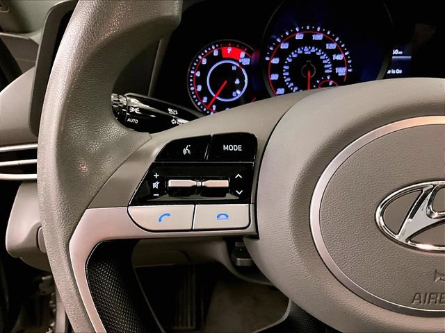 Used 2021 Hyundai Elantra SEL FWD image 17