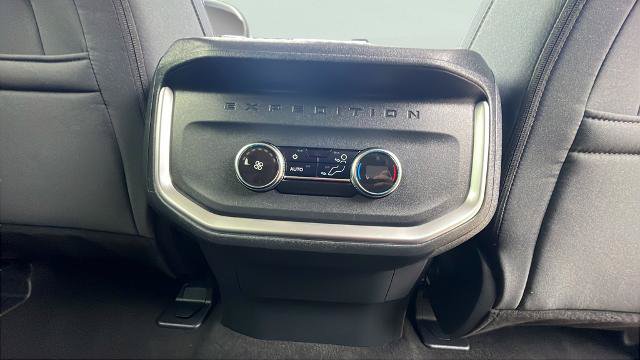 Certified 2025 Ford Expedition Active AWD/4WD image 22