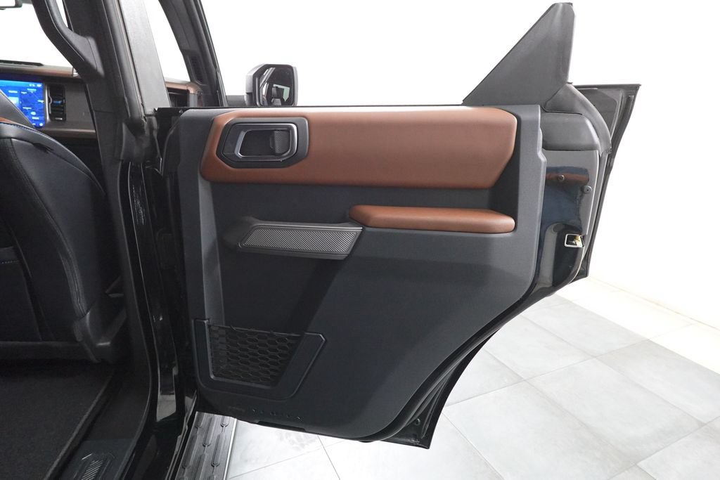 Certified 2023 Ford Bronco Outer Banks w/ Sasquatch Package AWD/4WD image 30