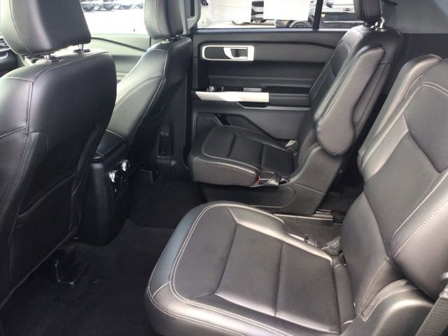 Certified 2023 Ford Explorer XLT w/ Equipment Group 202A image 22