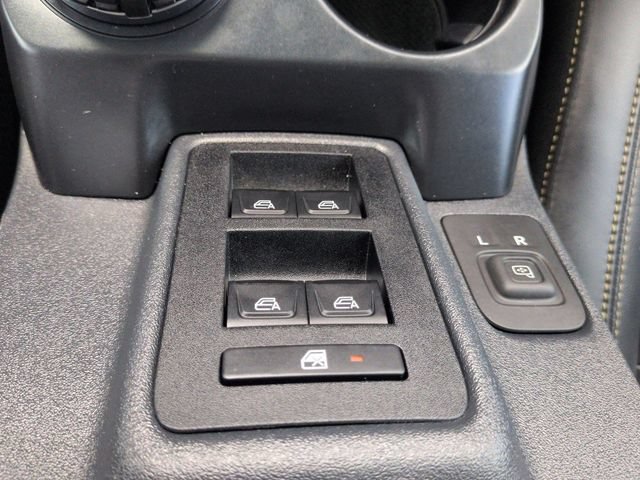 Certified 2025 Ford Bronco Badlands w/ Sasquatch Package AWD/4WD image 22