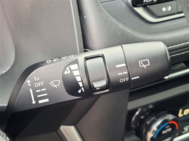 Used 2023 Nissan Rogue SV AWD/4WD image 31