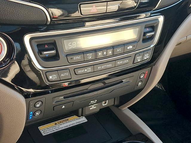 Used 2021 Honda Pilot Elite image 18