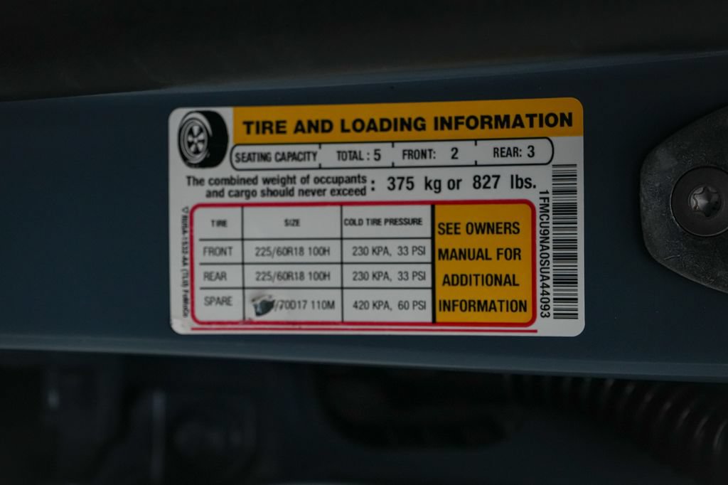 Certified 2025 Ford Escape ST-Line Select AWD/4WD image 22