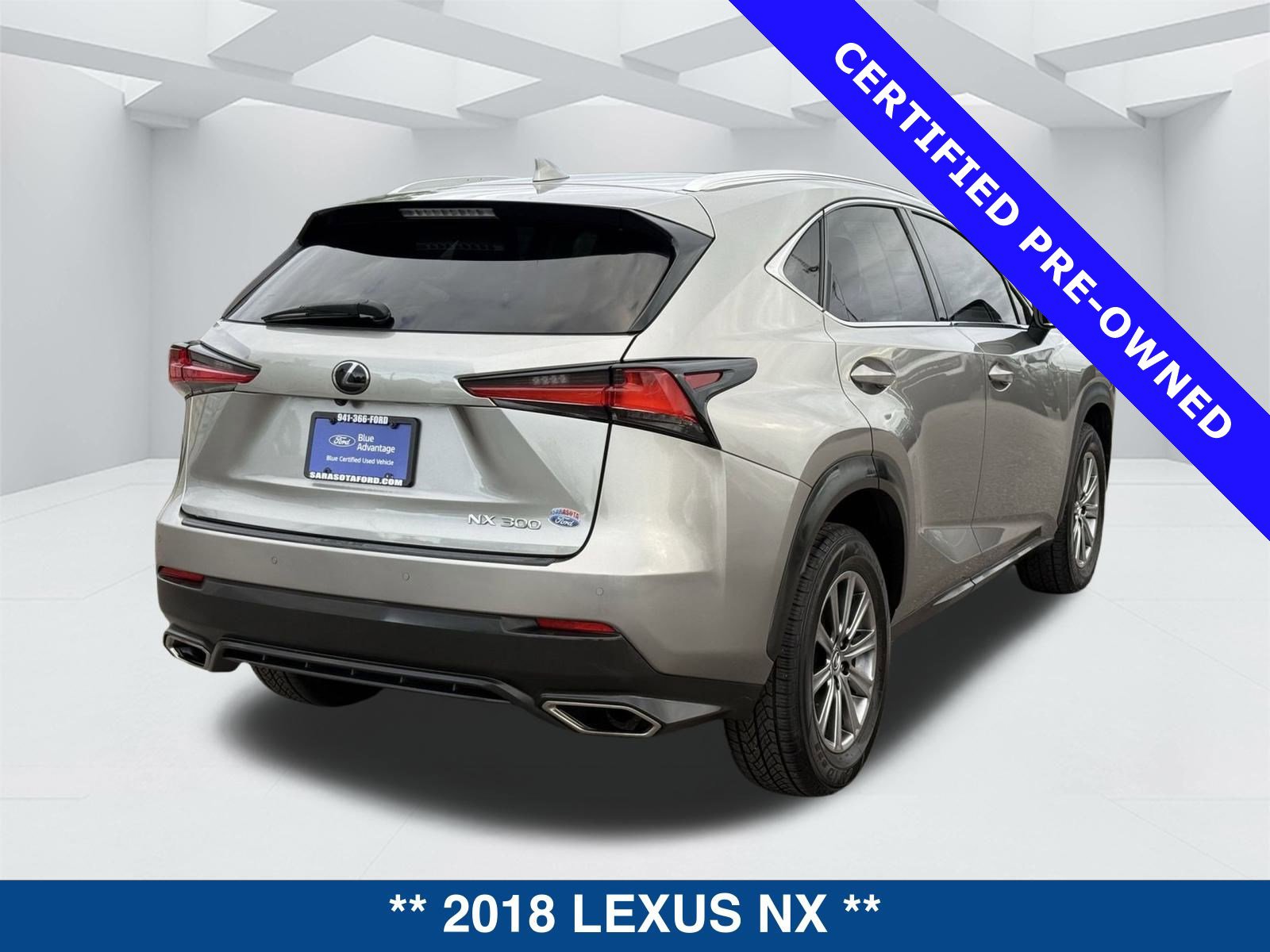 Used 2018 Lexus NX 300 FWD w/ Comfort Package image 4