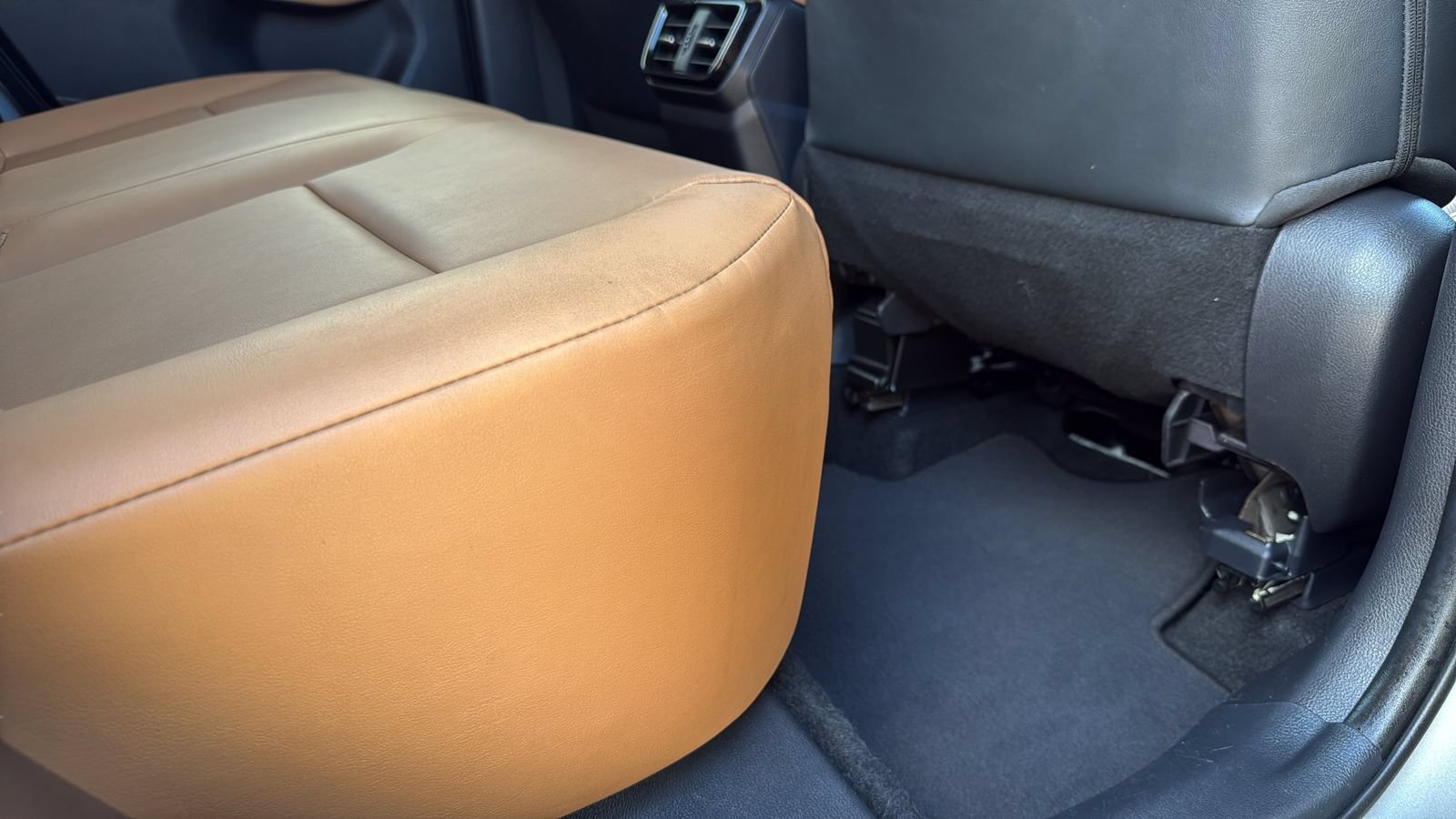 Used 2022 Lexus NX 250 FWD w/ Towing Package (2000 Lbs) image 27