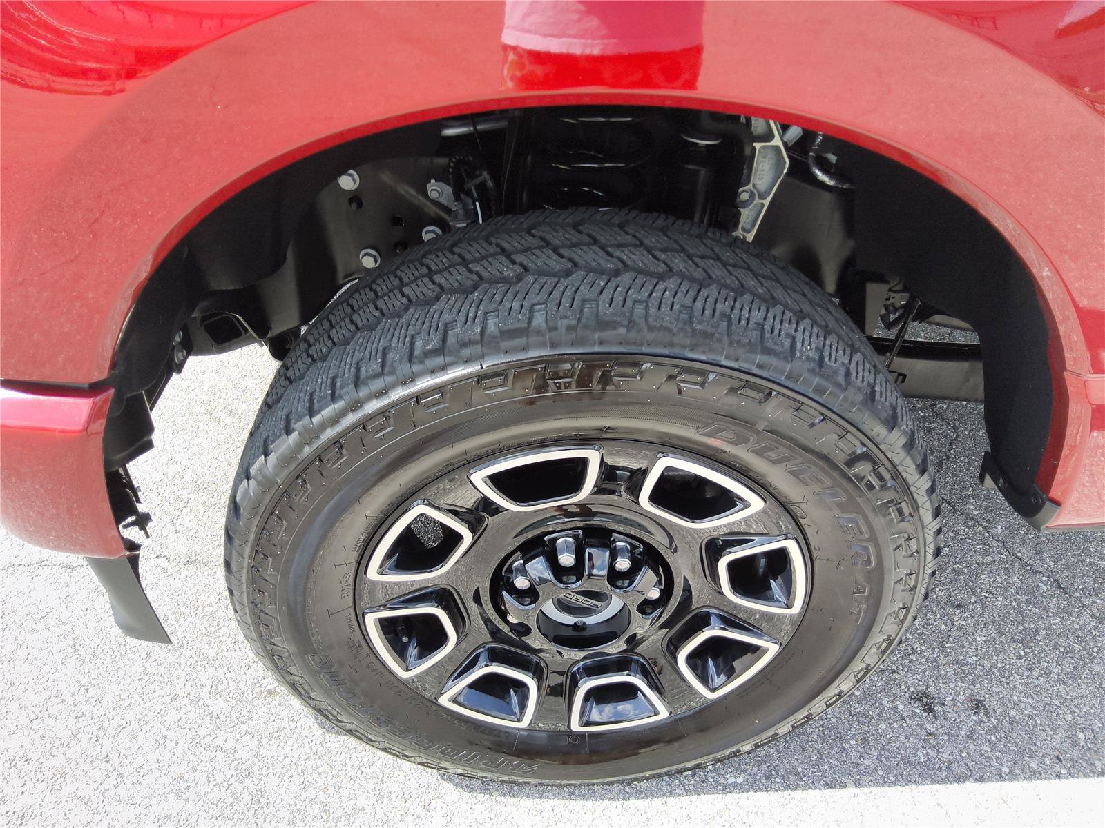 Certified 2025 Ford F250 Platinum AWD/4WD image 11