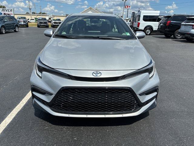 Used 2026 Toyota Corolla SE FWD image 2