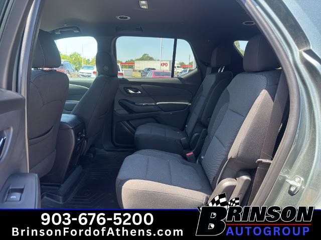 Used 2022 Chevrolet Traverse LT FWD image 11