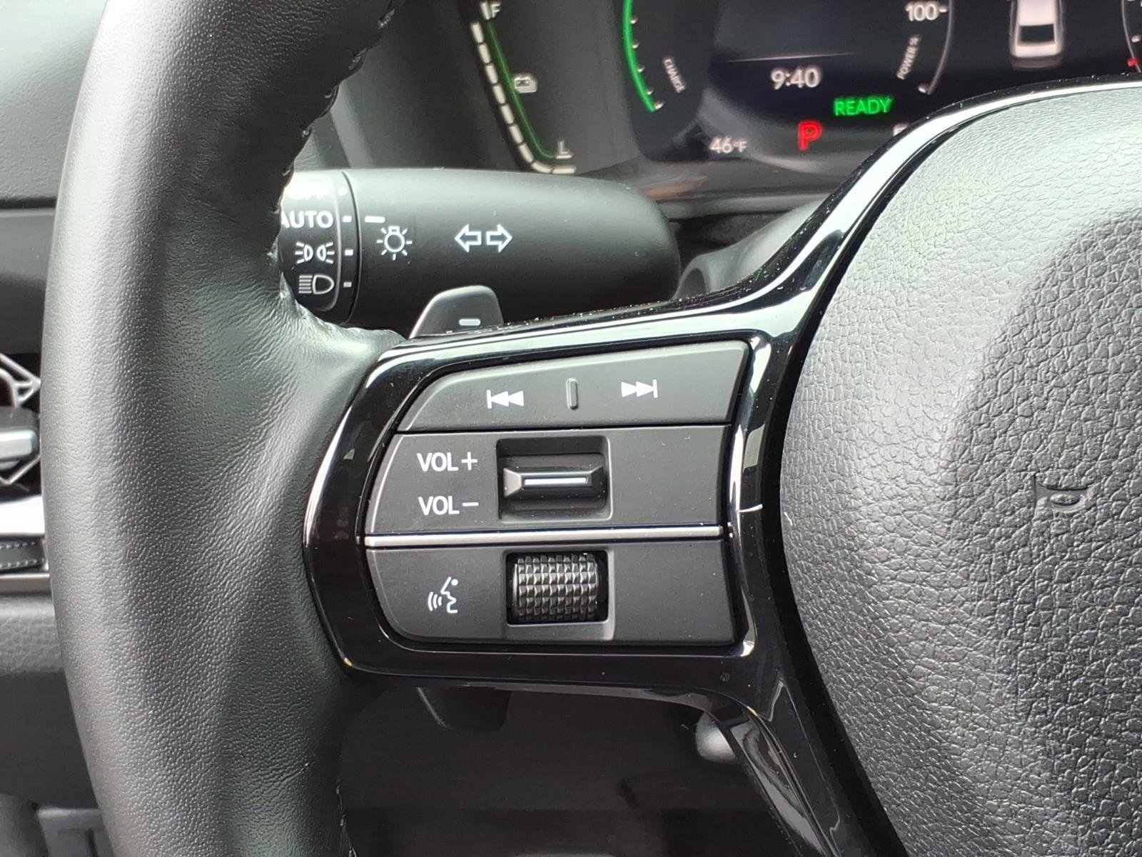 Used 2023 Honda Accord Touring image 19