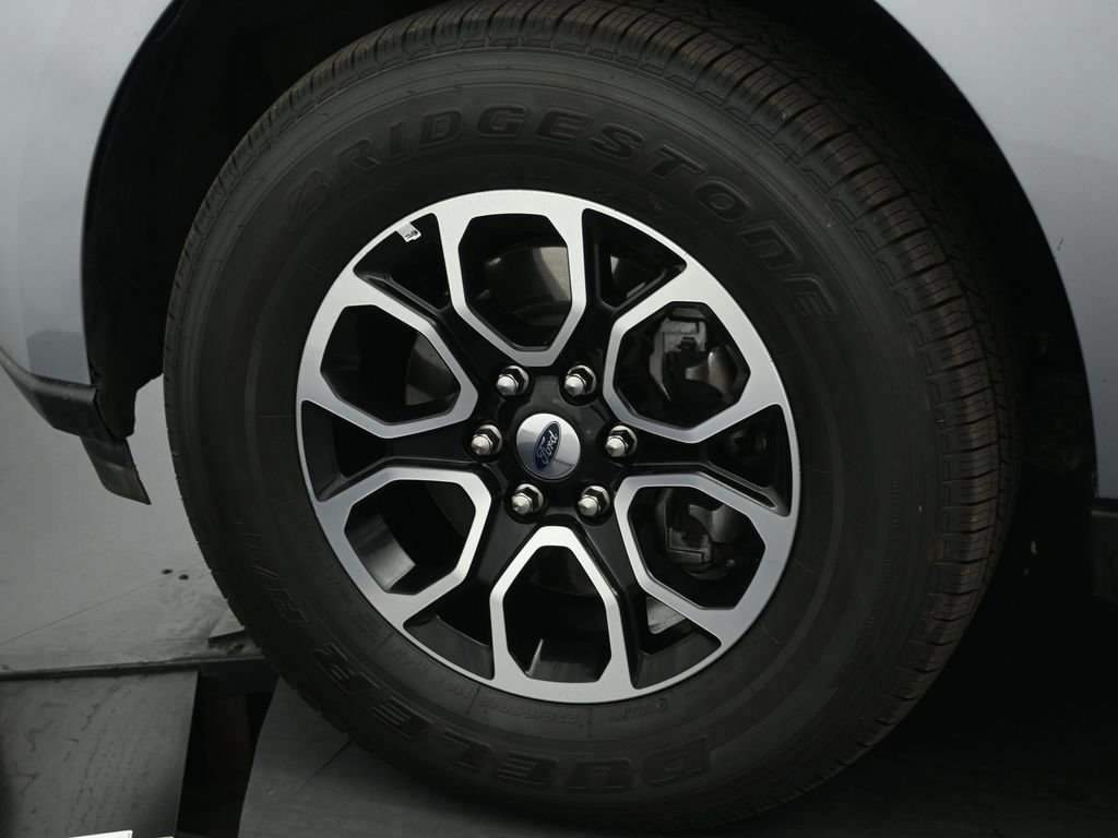 Certified 2024 Ford Expedition Max XLT image 51