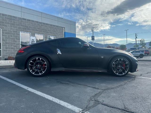 Used 2020 Nissan 370Z NISMO RWD image 11