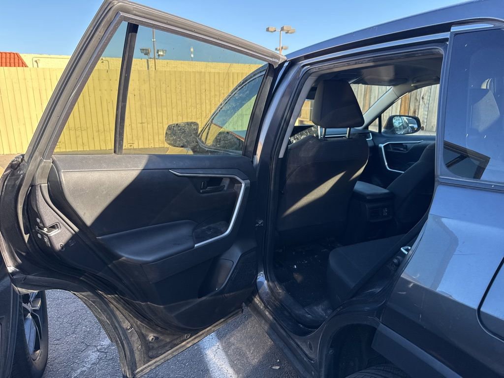 Used 2023 Toyota RAV4 LE image 16
