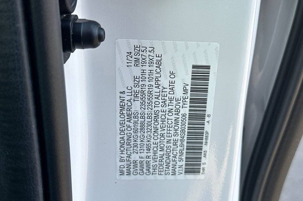 Used 2025 Honda Odyssey Touring image 35