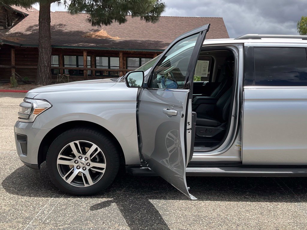 Certified 2024 Ford Expedition Max XLT AWD/4WD image 45