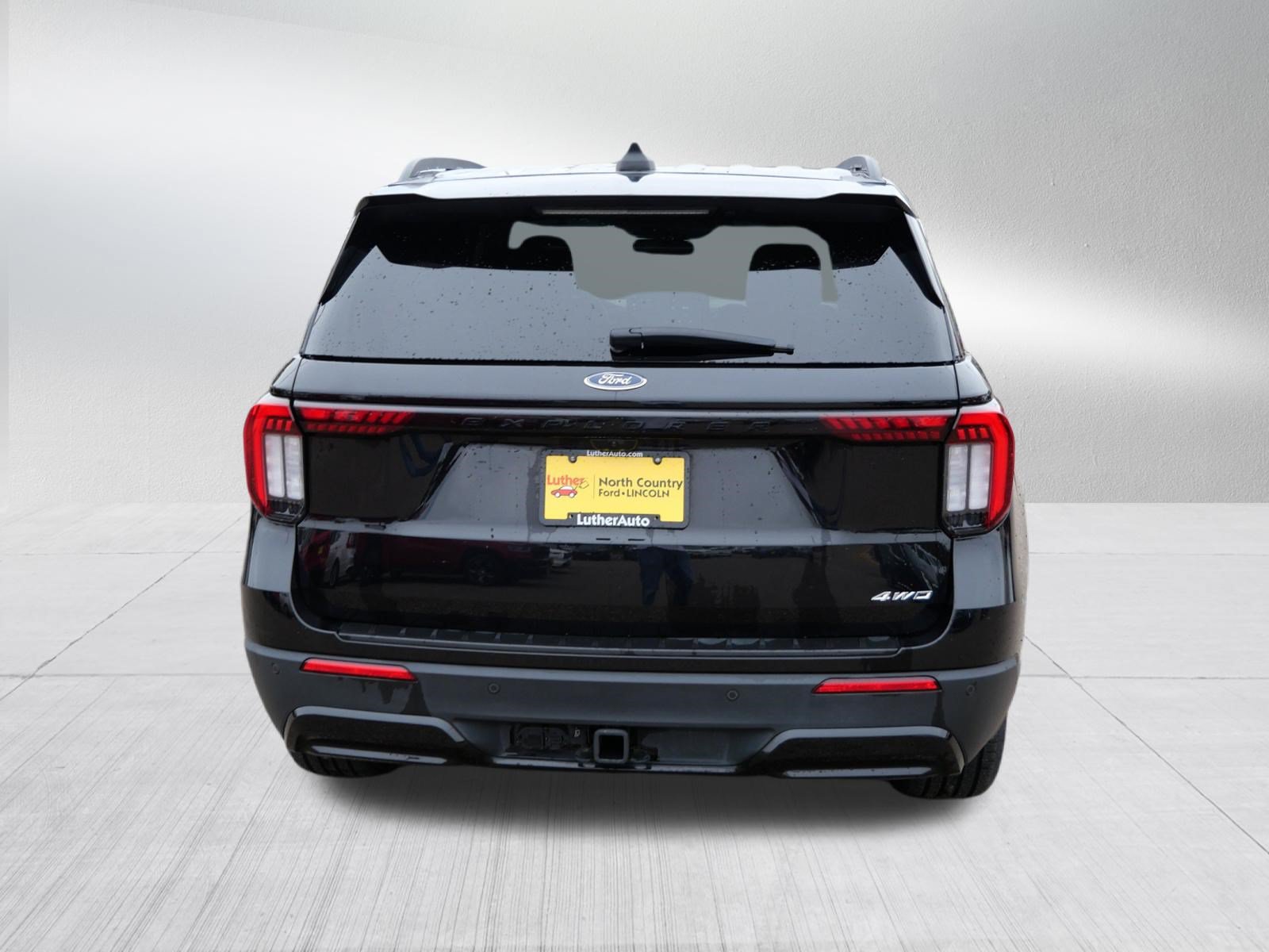 Certified 2025 Ford Explorer ST-Line AWD/4WD image 6
