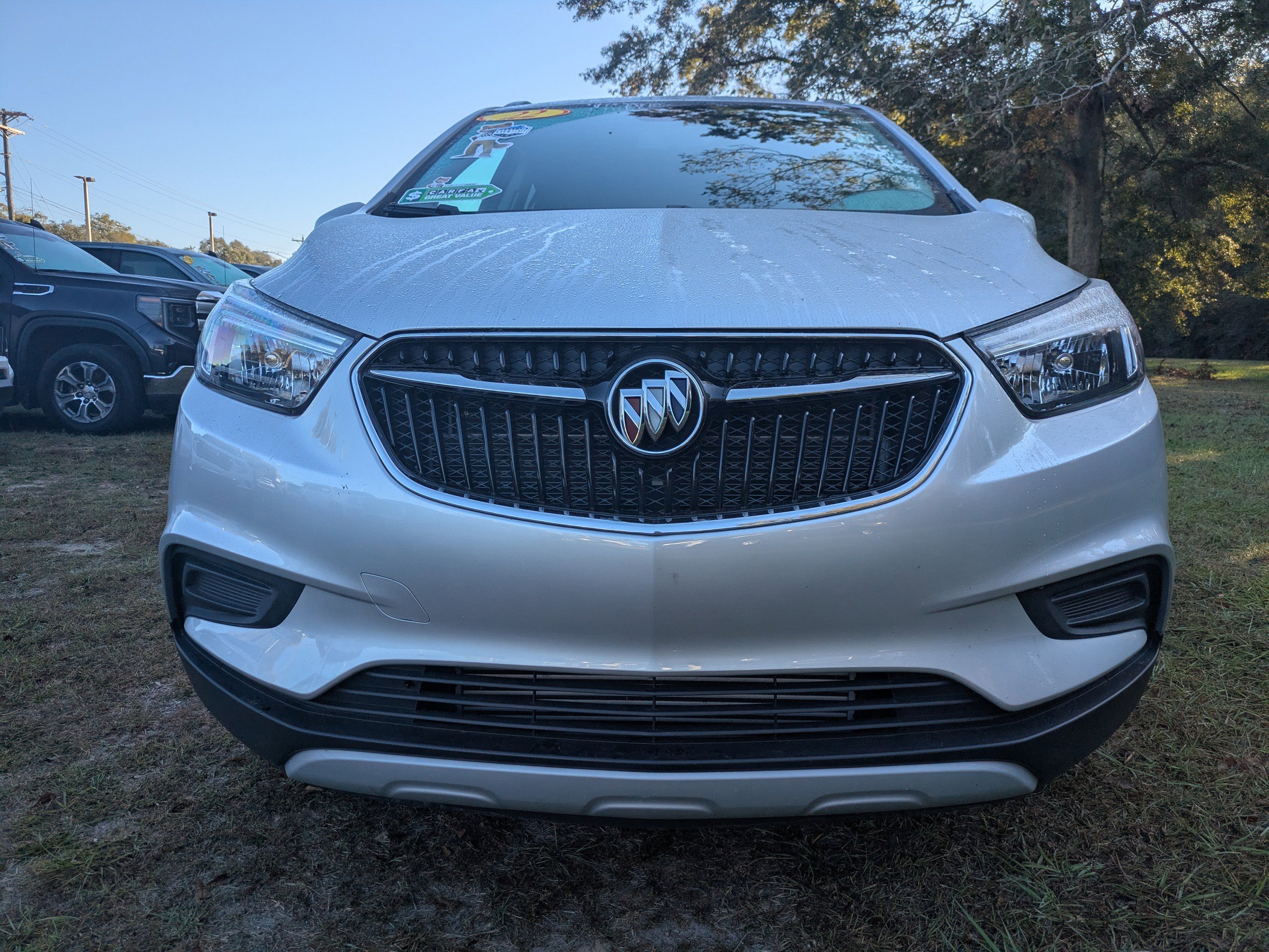 Used 2022 Buick Encore Preferred w/ Safety Package image 3