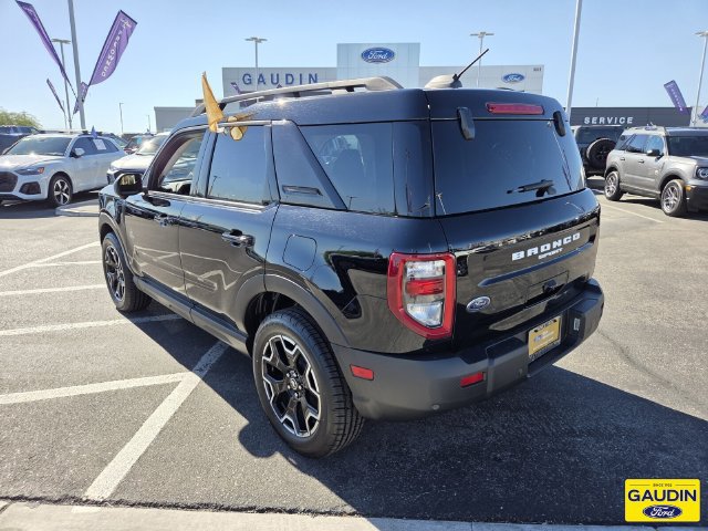 Certified 2025 Ford Bronco Sport Outer Banks w/ Outer Banks Tech Package+ AWD/4WD image 5