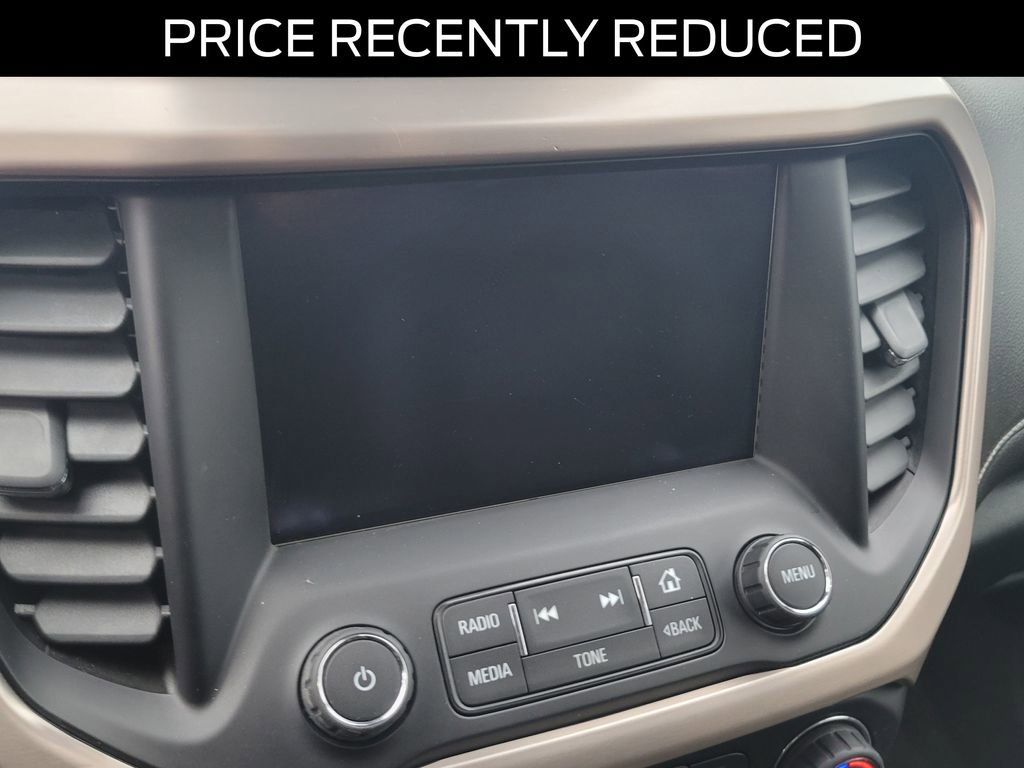 Used 2017 GMC Acadia Denali w/ Technology Package FWD image 24
