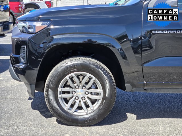 Used 2025 Chevrolet Colorado LT w/ LT Convenience Package image 9