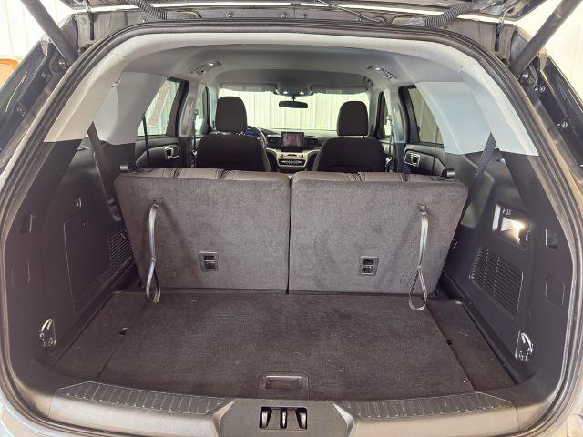 Certified 2023 Ford Explorer XLT w/ Class IV Trailer Tow Package AWD/4WD image 10