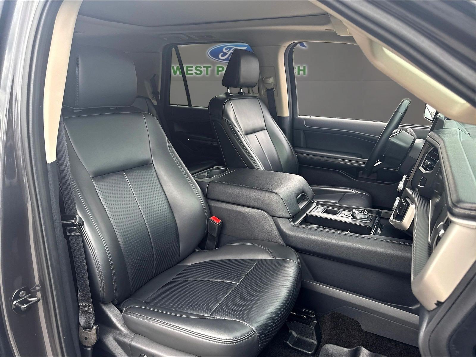 Certified 2023 Ford Expedition XLT RWD image 30