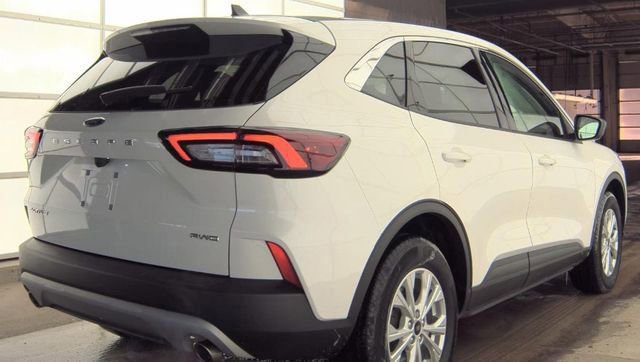 Certified 2023 Ford Escape Active image 2