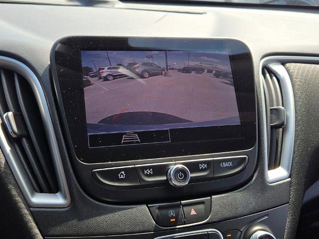 Used 2022 Chevrolet Malibu LS image 23