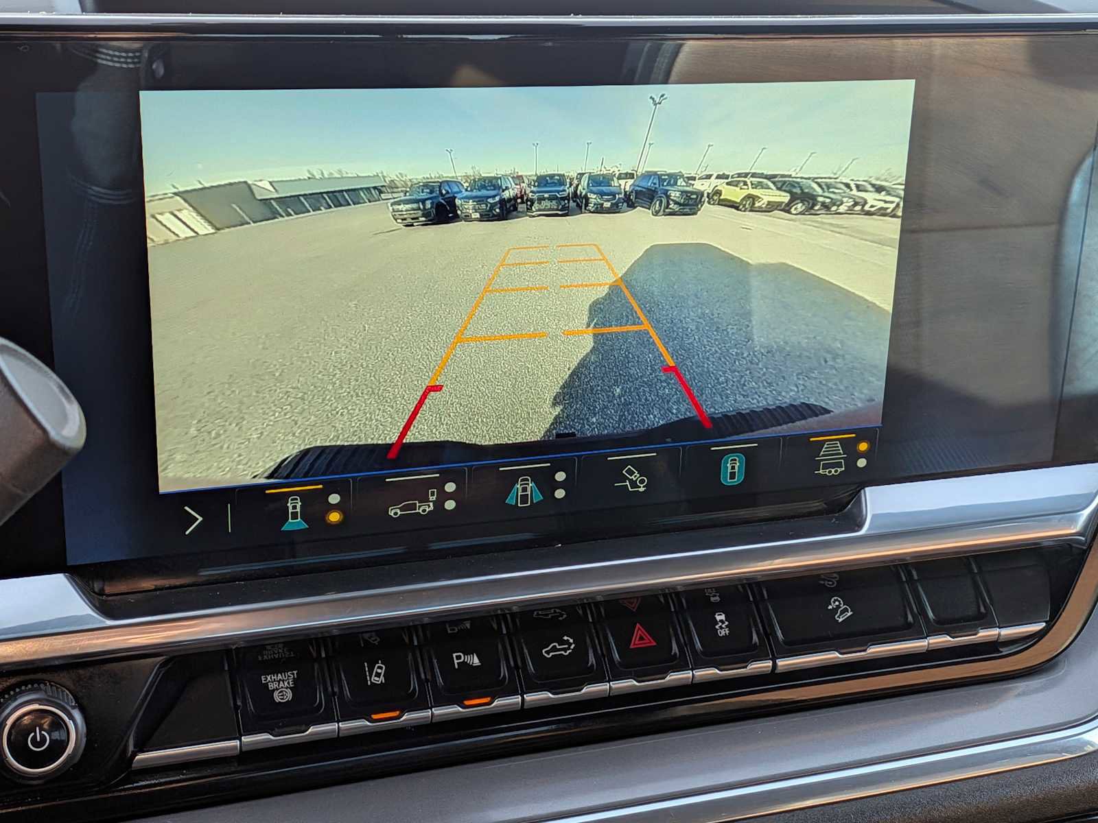 Used 2024 Chevrolet Silverado 2500 High Country w/ Technology Package image 28