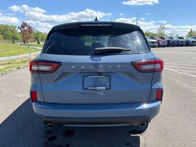 Certified 2024 Ford Escape ST-Line w/ Tech Pack #1 FWD image 9