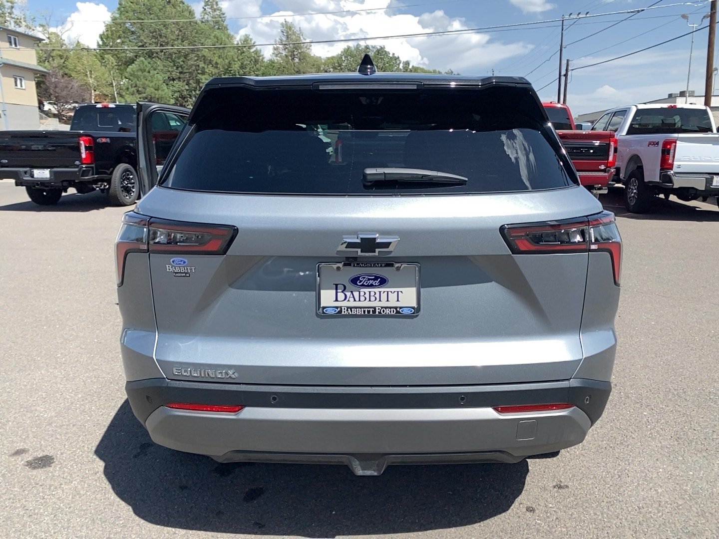 Used 2026 Chevrolet Equinox LT w/ Safety and Technology Package FWD image 6