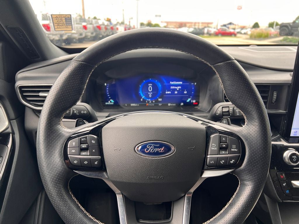 Certified 2022 Ford Explorer ST w/ ST Street Pack AWD/4WD image 26