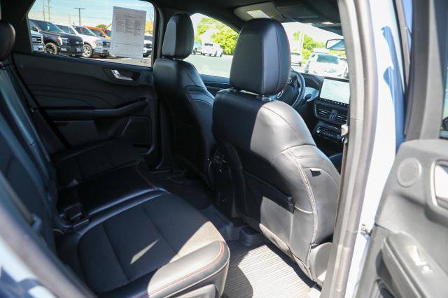 Certified 2025 Ford Escape ST-Line Select w/ Tech Pack #2 AWD/4WD image 32