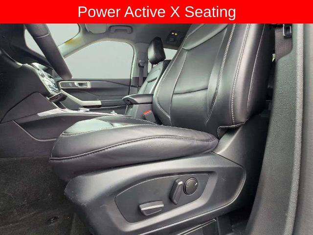 Certified 2024 Ford Explorer XLT w/ Equipment Group 202A AWD/4WD image 24
