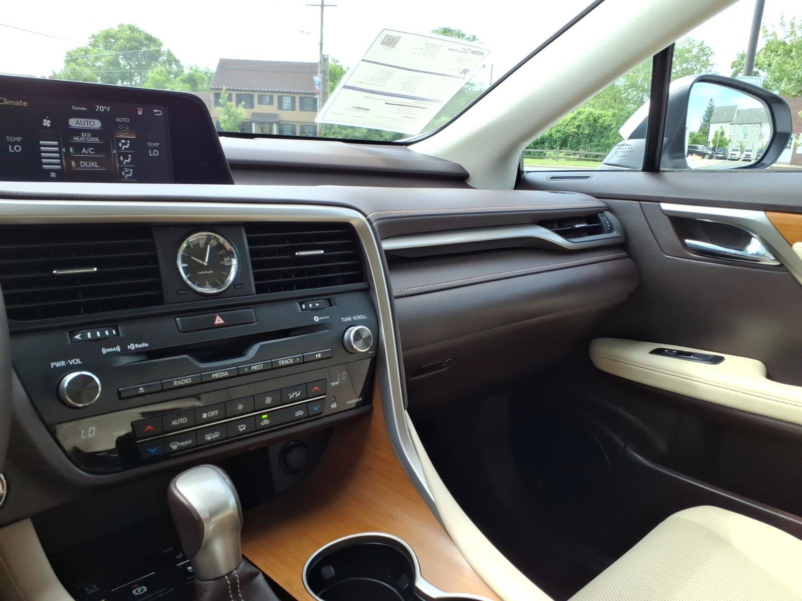 Used 2017 Lexus RX 350 AWD w/ Premium Package image 28