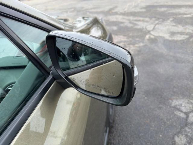 Used 2023 Subaru Outback Onyx Edition image 9