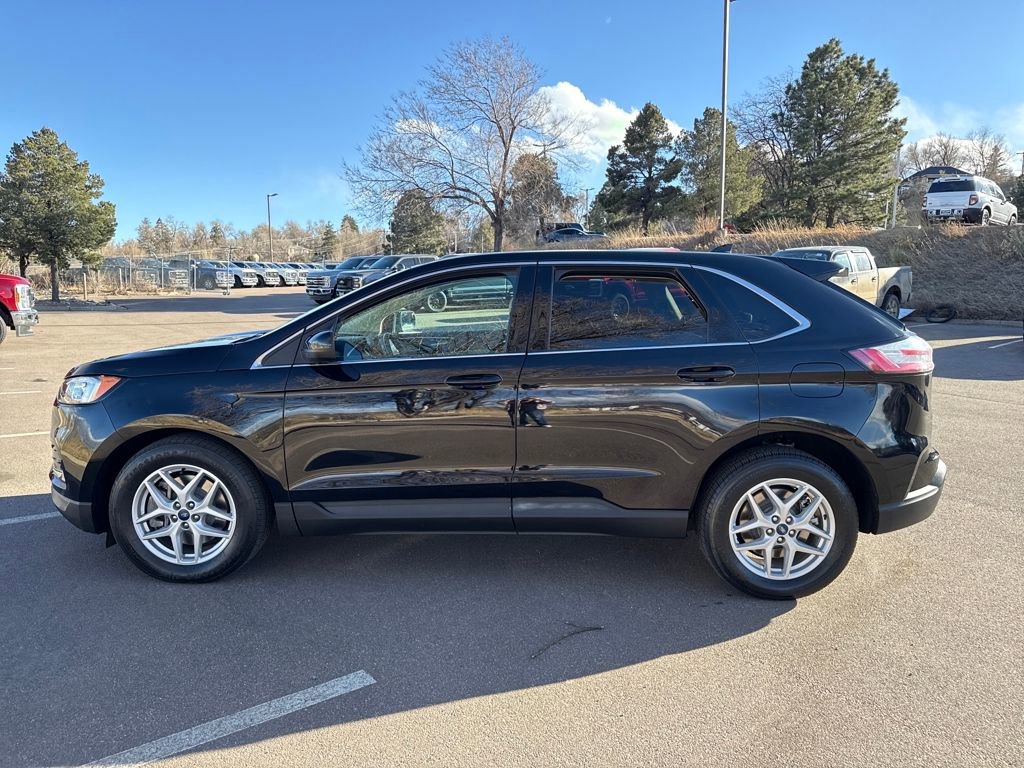 Certified 2021 Ford Edge SEL w/ Cargo Accessory Package image 2