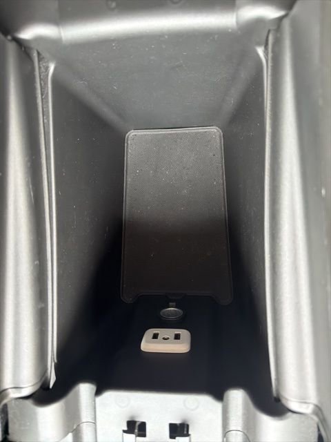 Used 2017 Buick Envision Essence image 36