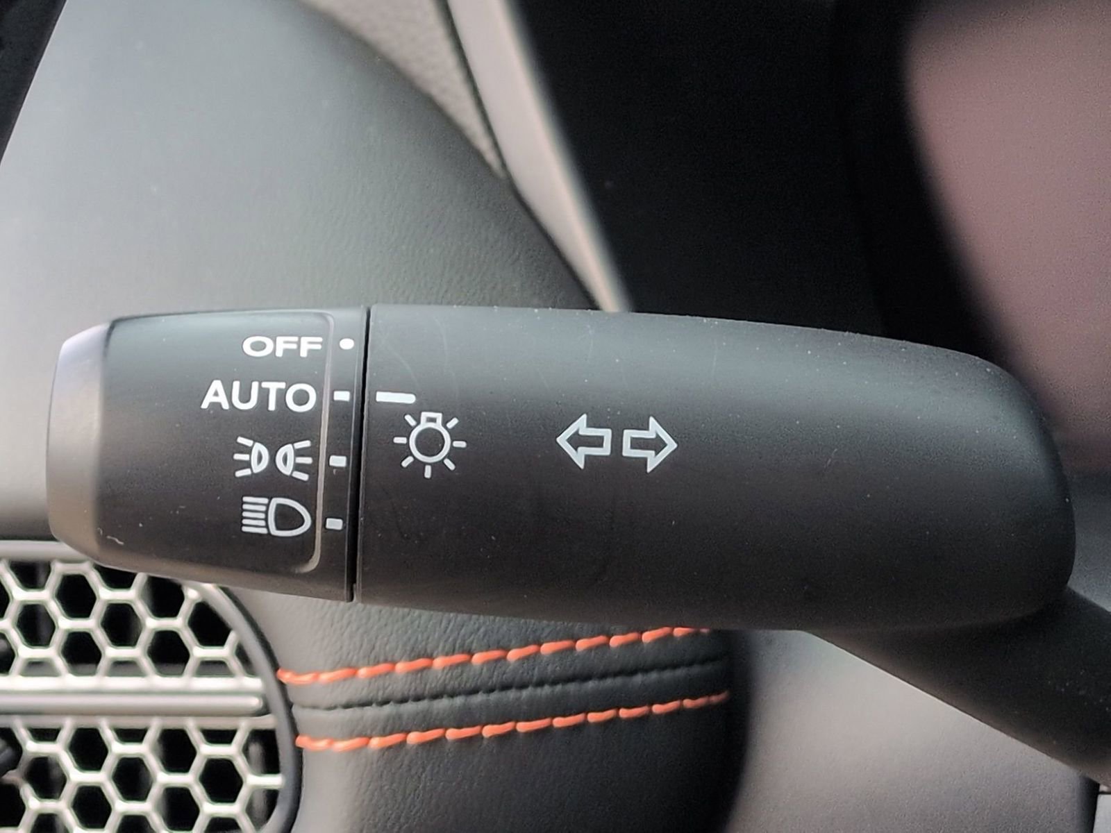 Used 2024 Honda HR-V Sport image 27