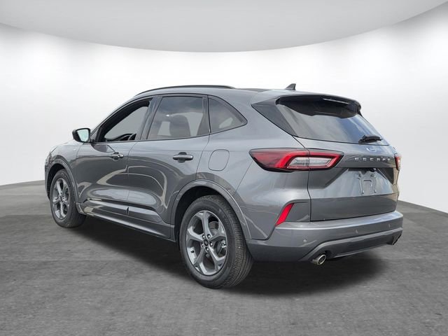 Certified 2023 Ford Escape ST-Line w/ Tech Pack #1 image 6