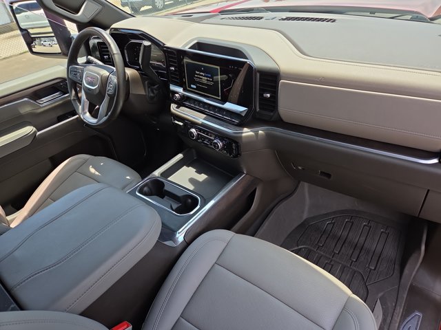 Used 2025 GMC Sierra 2500 SLT w/ SLT Premium Package AWD/4WD image 18