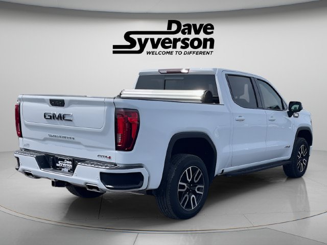 Used 2022 GMC Sierra 1500 AT4 w/ AT4 Premium Package AWD/4WD image 5