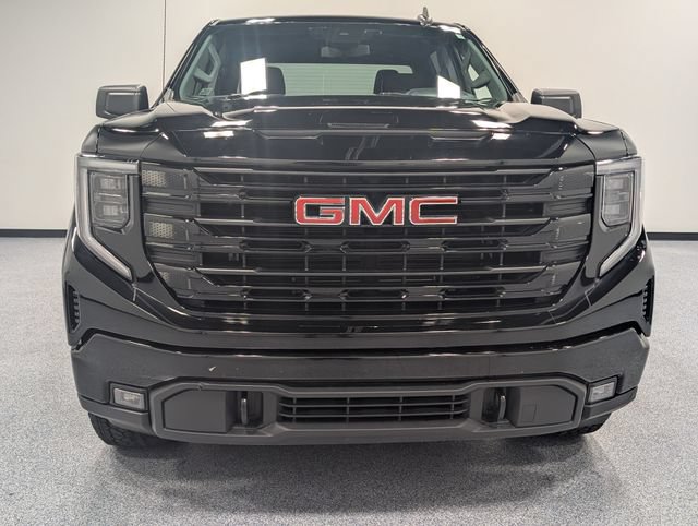 Used 2023 GMC Sierra 1500 Elevation AWD/4WD image 4