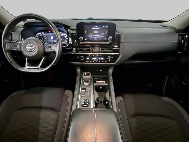 Used 2022 Nissan Pathfinder SV AWD/4WD image 14