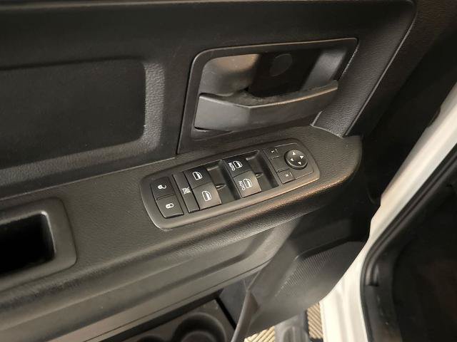 Used 2018 RAM 1500 Express w/ Express Value Package RWD image 17